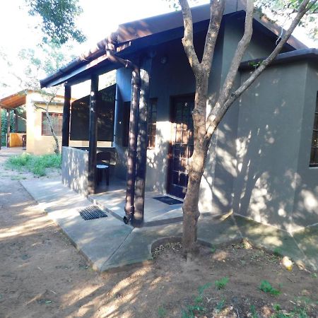 赫卢赫卢韦Isinkwe Bush Camp别墅 外观 照片